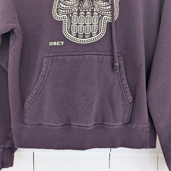 Obey Purple Skull Sweatshirt Hoodie Size Small - Picture 3 of 7